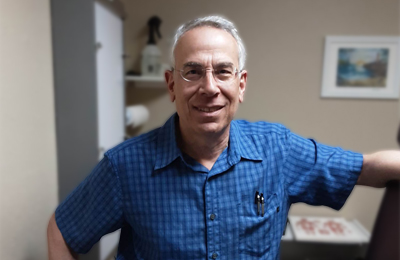 Dr. Scott Siegel at CK Chiropractic Office in Silverdale, WA